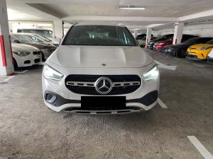 Mercedes Benz GLA180 Progressive