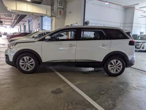 Peugeot 5008 1.6 Puretech Eat8 Active