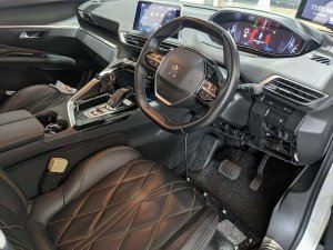 Peugeot 5008 1.6 Puretech Eat8 Active