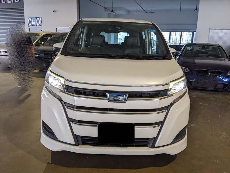 Toyota Noah Hybrid 7 Seater 1.8x Cvt (Hybrid)