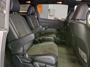 Toyota Estima Aeras Premium 2.4 A