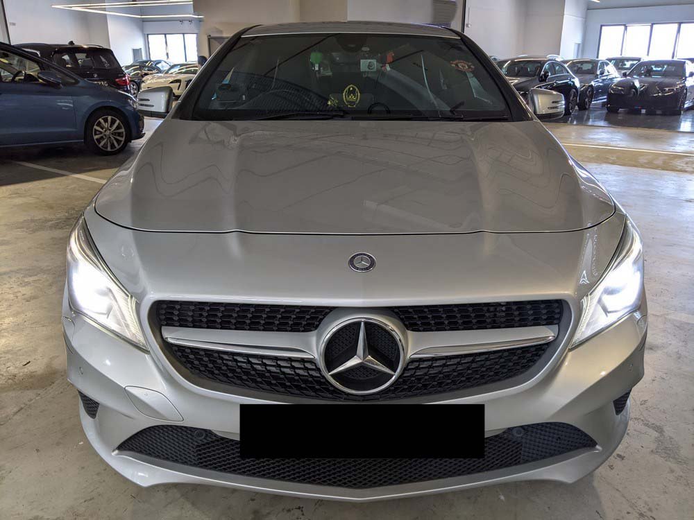 Mercedes Benz CLA180 (E18 BI)