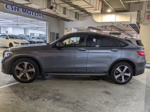 Mercedes Benz Glc250 4matic Coupe Amg Line (r19 Led)