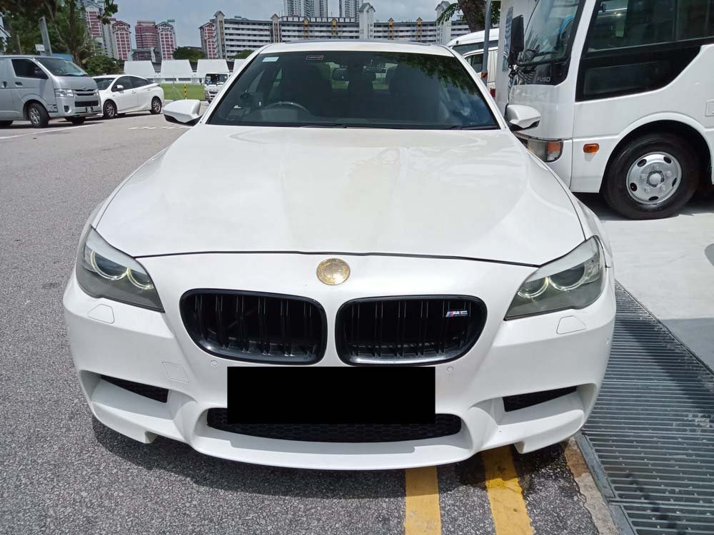 BMW M5 Smt D/Ab SR Abs Hid Dsc Nav Hud (COE Till 10/2031)
