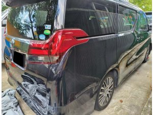 Toyota Alphard 2.5sc Cvt