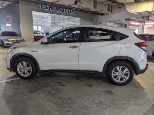 Honda Vezel 1.5x Hybrid A (Hybrid)