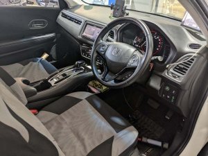 Honda Vezel 1.5x Hybrid A (Hybrid)