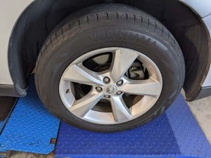 Lexus Rx270 Auto Std (COE Till 06/2031)