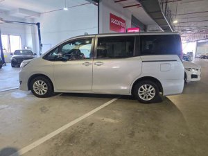 Toyota Noah Hybrid 7 Seater 1.8x Cvt (Hybrid)