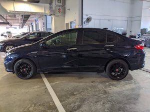 Honda Grace 1.5 Lx (Hybrid)