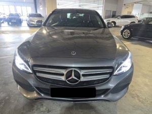 Mercedes Benz C180 Avantgarde (r17 Led)