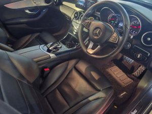 Mercedes Benz C180 Avantgarde (r17 Led)