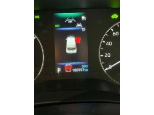 Toyota Sienta Hybrid 1.5x Cvt (Hybrid)