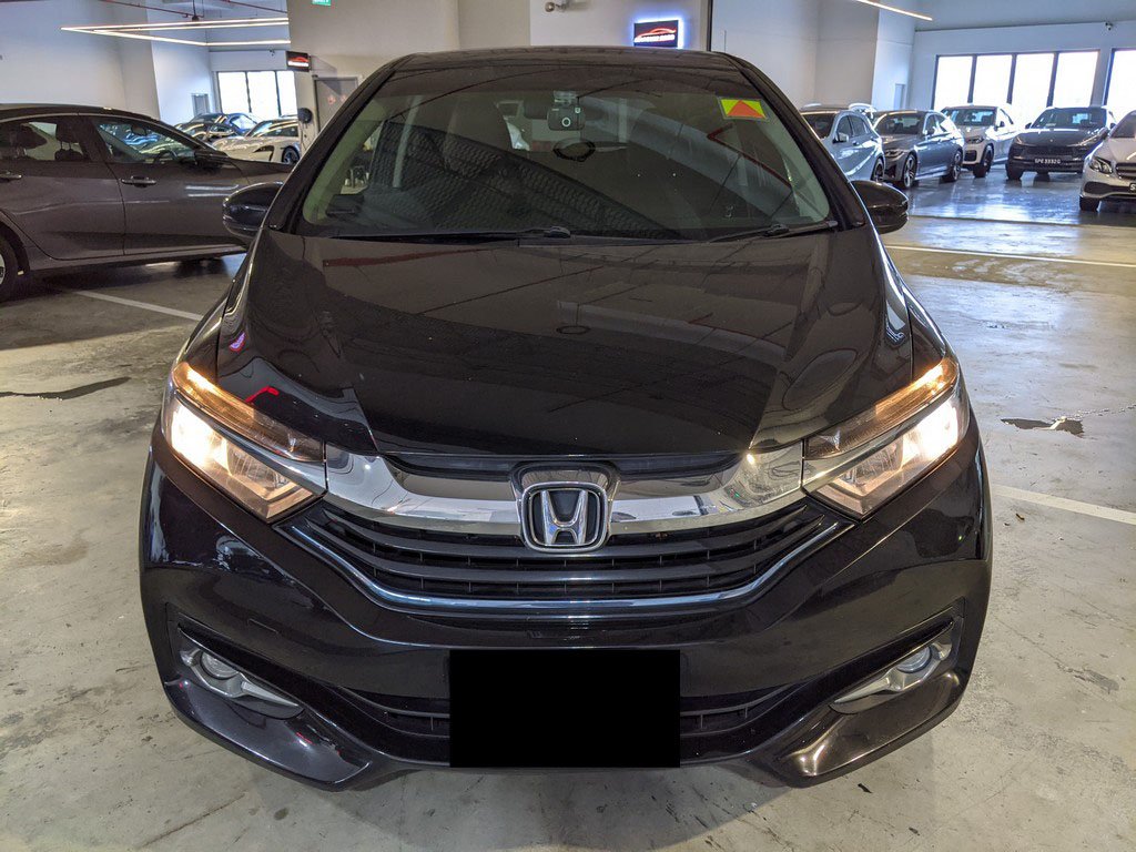 Honda Shuttle 1.5 Auto (Hybrid)