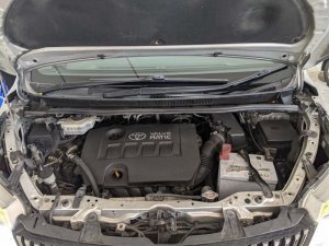 Toyota Esquire GI 2.0 Cvt