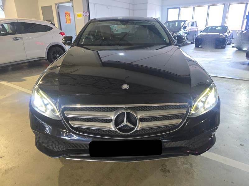 Mercedes Benz E250 Avg (r18 Led)