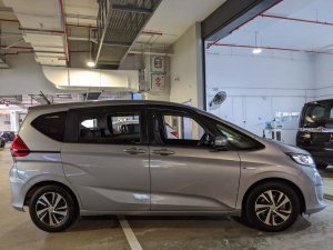 Honda Freed Hybrid 1.5G Auto (Hybrid)