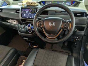 Honda Freed Hybrid 1.5G Auto (Hybrid)