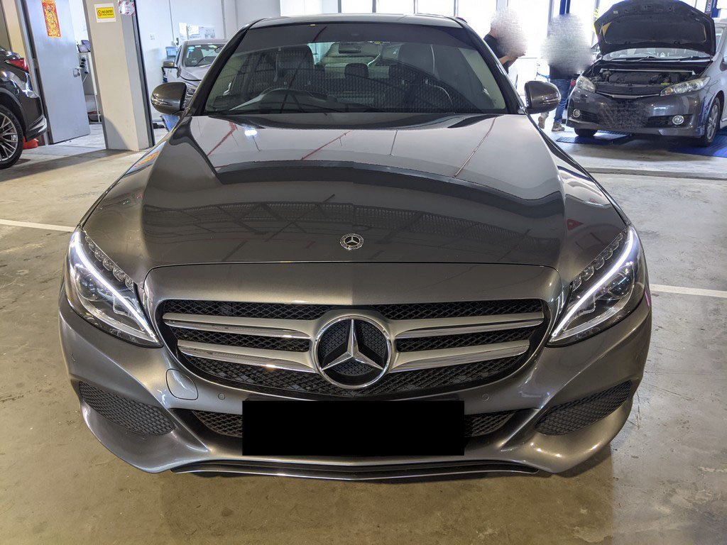 Mercedes Benz C180 Avantgarde (r17 Led)