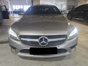 Mercedes Benz C180 Coupe (r17 Led)