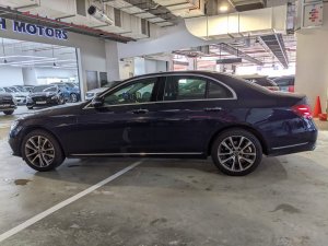 Mercedes Benz E200 Sedan Exclusive (r18 Led)
