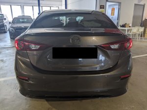 Mazda 3 Sedan 1.5 At Eu6