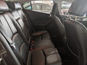 Mazda 3 Sedan 1.5 At Eu6