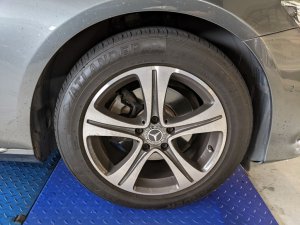 Mercedes Benz E200 A