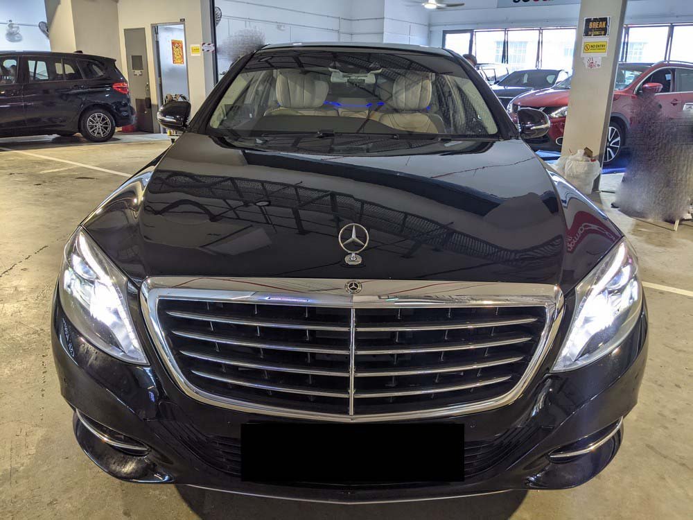 Mercedes Benz S320L (R19 Led)