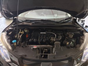 Honda Vezel 1.5x Cvt Abs D/airbag 2wd