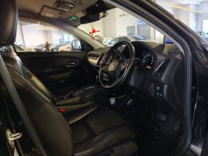 Honda Vezel 1.5x Cvt Abs D/airbag 2wd