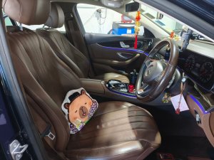 Mercedes Benz E200 Exclusive (r18 Led)