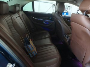 Mercedes Benz E200 Exclusive (r18 Led)