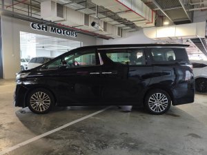 Toyota Vellfire 2.5 Cvt S/r
