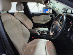 Mercedes Benz C180 Avantgarde (r17 Led)