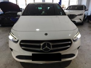 Mercedes Benz B180 Style R17 Led