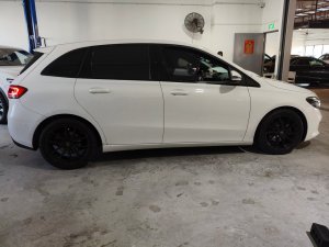 Mercedes Benz B180 Style R17 Led