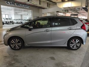 Honda Jazz 1.5 Vtir Cvt Abs D/airbag 2wd