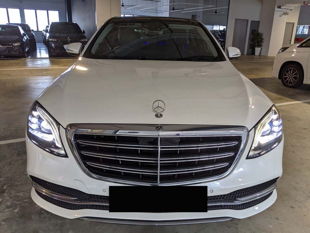 Mercedes Benz S320L (R19 Led SR)