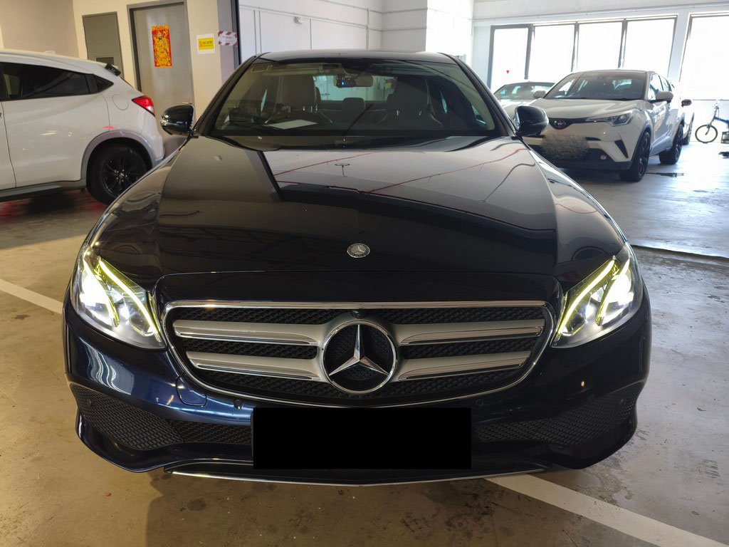 Mercedes Benz E250 Avg (r18 Led)