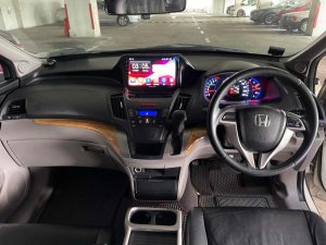 Honda Odyssey 2.4L AT (COE Till 08/2029)