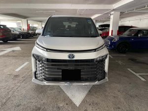 Toyota Voxy Hybrid 7 Seater 1.8 S Z Cvt (Hybrid)