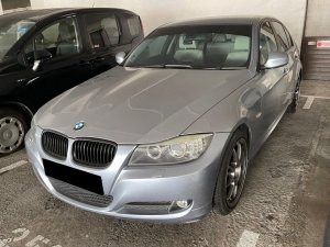 BMW 320i At 2.0l Abs D/airbag Hid 2wd 4dr (COE Till 08/2029)