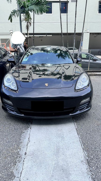 PORSCHE PANAMERA