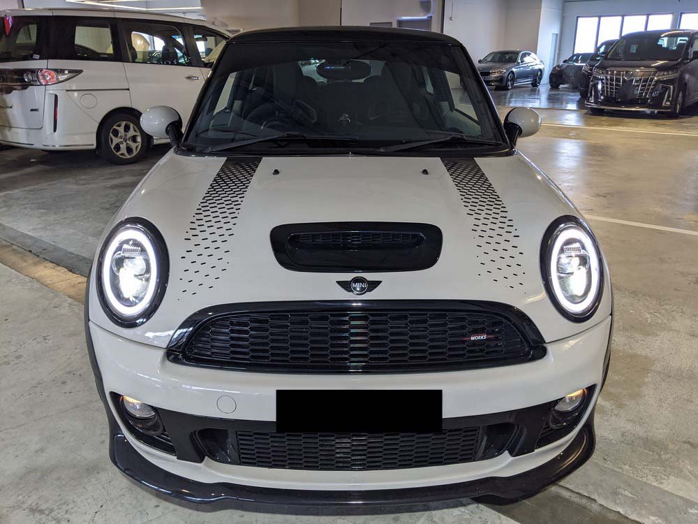 Mini Cooper S 1.6 A (COE Till 12/2031)