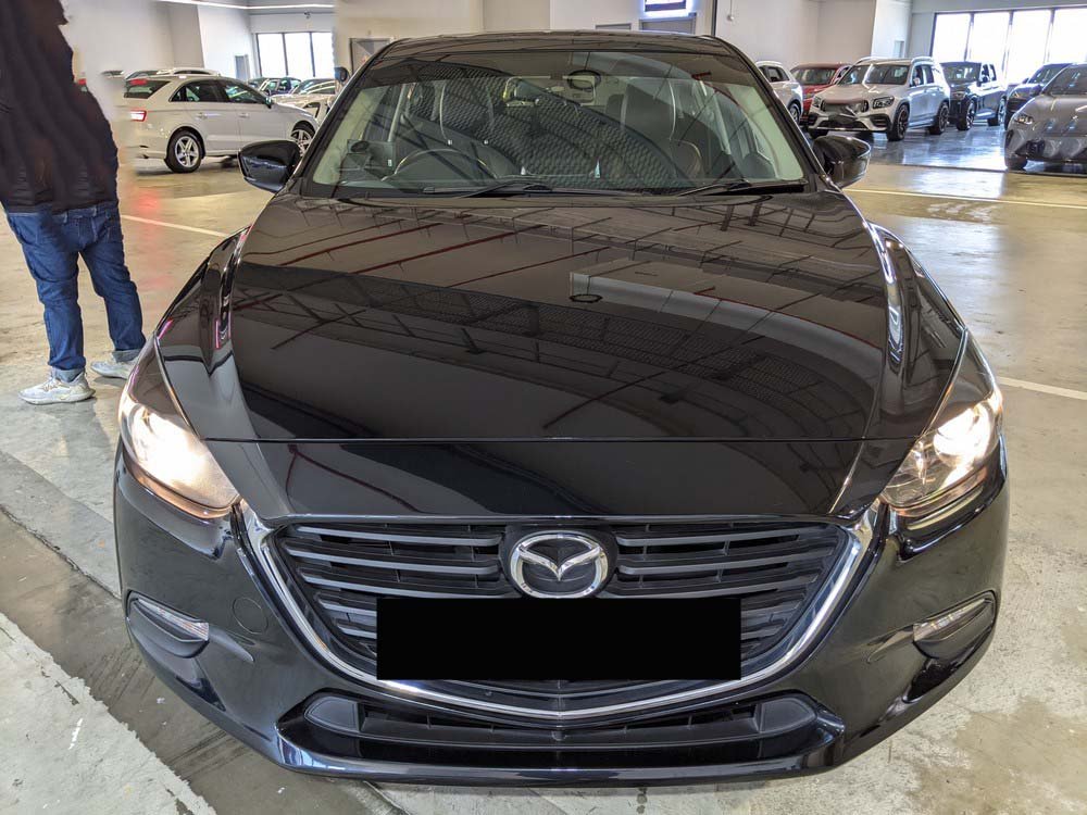 Mazda 3 Sedan 1.5 AT EU6