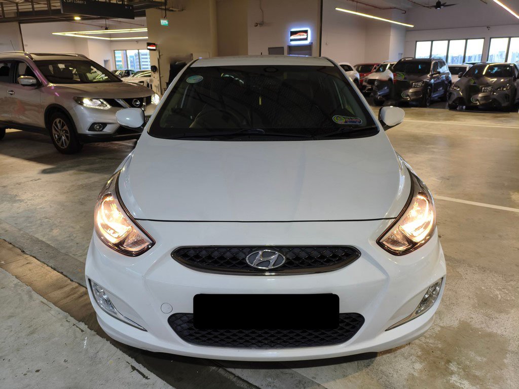 Hyundai Accent (rb) 1.4 Cvt