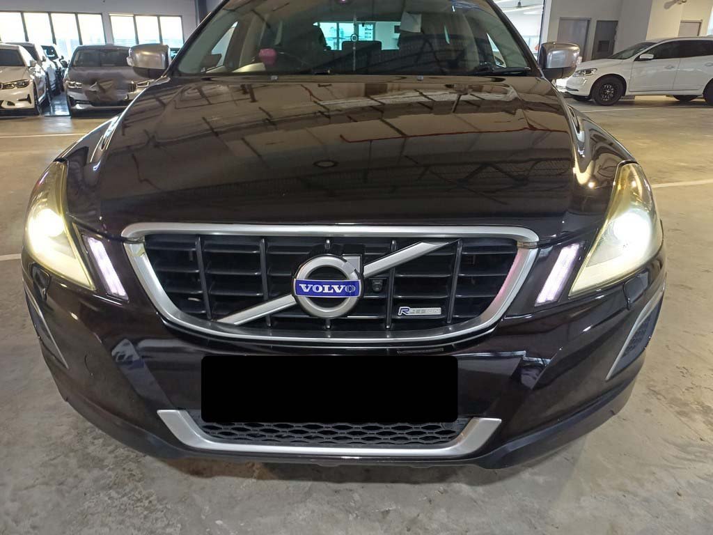 Volvo Xc60 T6 R Design At Abs D/ab Hid Sr 4wd (COE Till 08/2030)