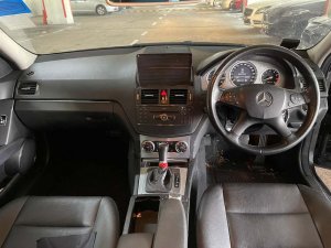 Mercedes Benz C180k (COE Till 07/2028)