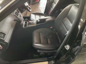 Mercedes Benz C180k (COE Till 07/2028)